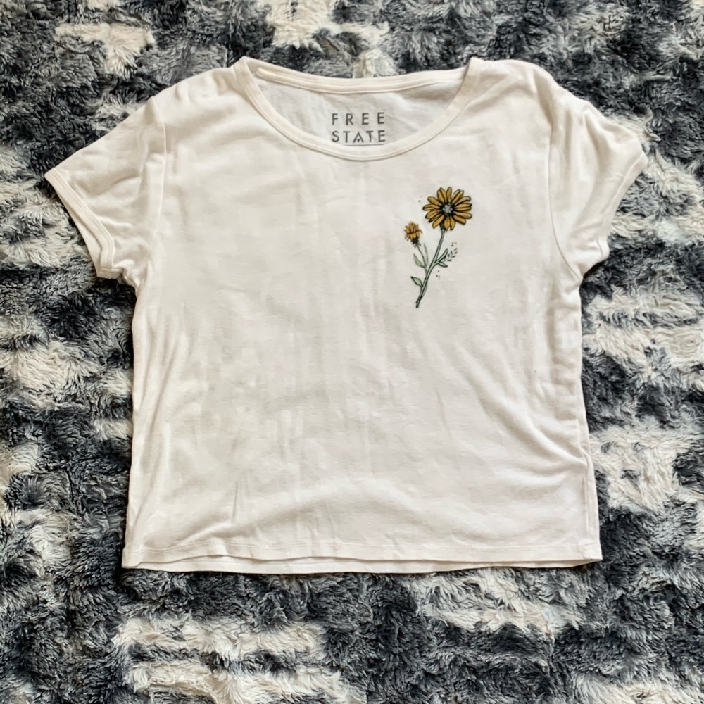 Free State Sunflower Tshirt *MOVING SALE*
